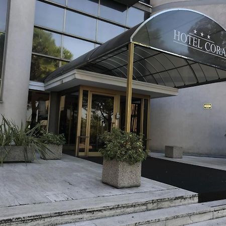 Hotel Cora คาราเต บริอันซา ภายนอก รูปภาพ