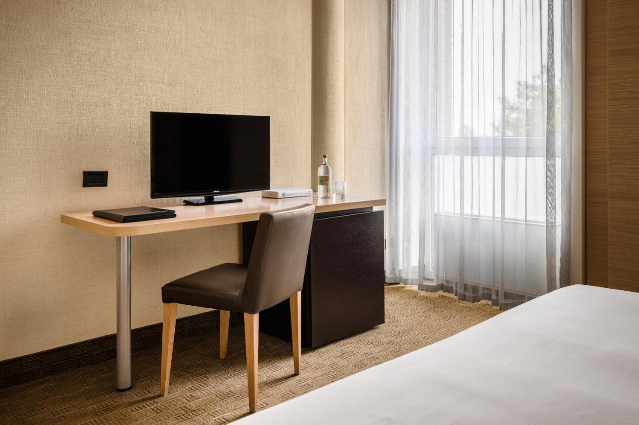 Hotel Cora คาราเต บริอันซา ภายนอก รูปภาพ