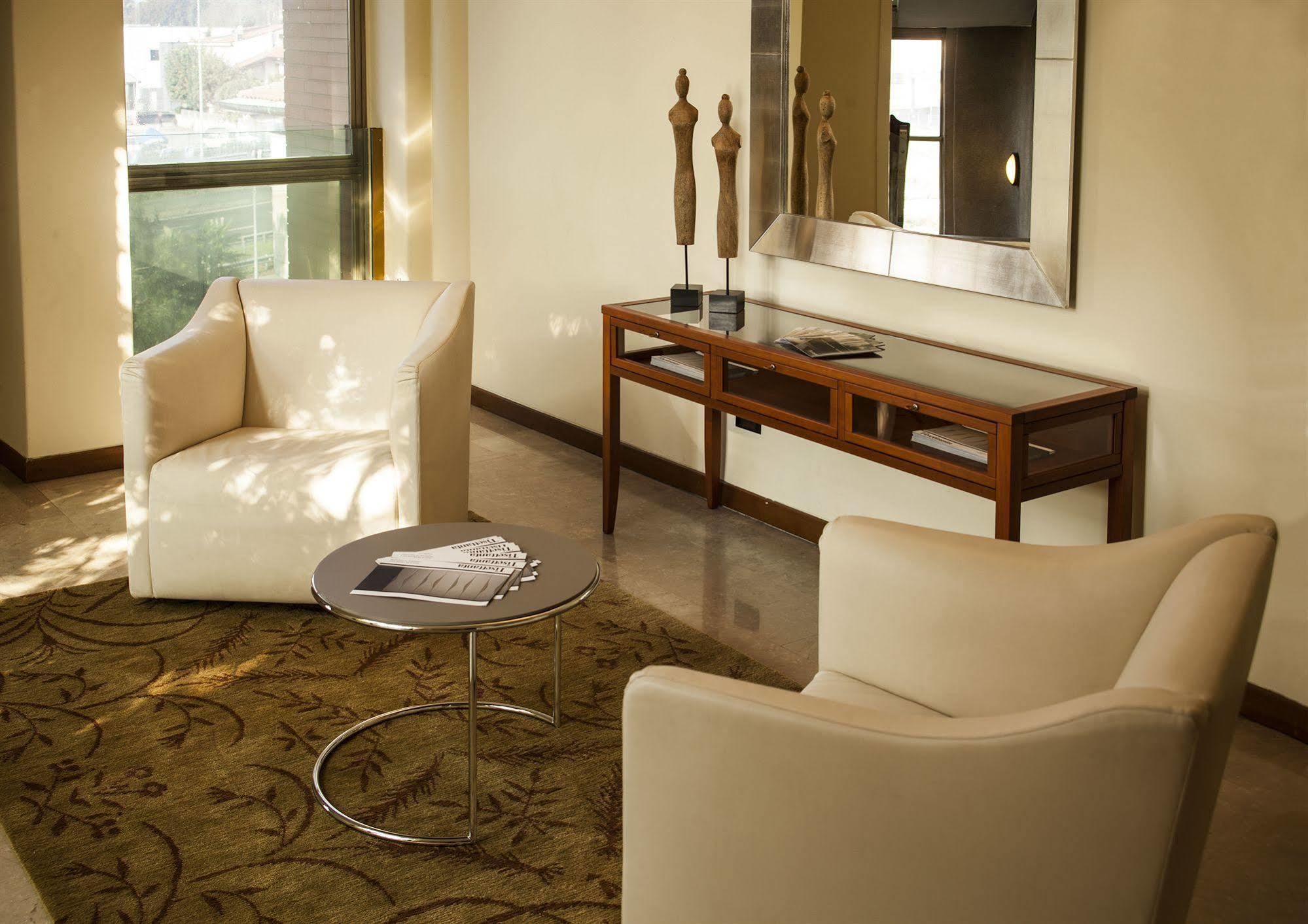 Hotel Cora คาราเต บริอันซา ภายนอก รูปภาพ